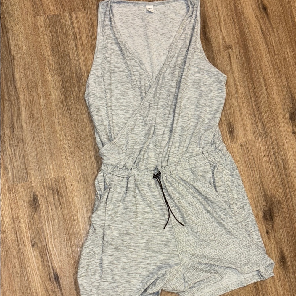 Old Navy Gray Sleeveless One Piece with V-Neckline
